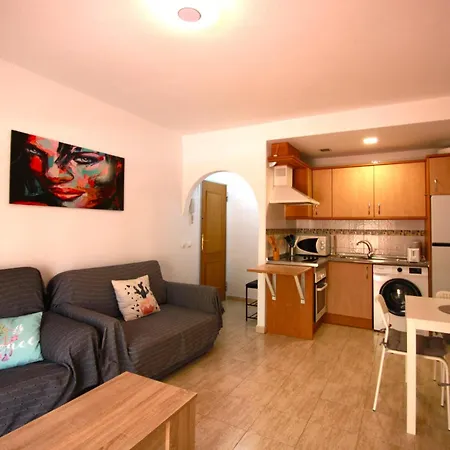 Casaturis En Ar102 Con Terraza Y Piscina